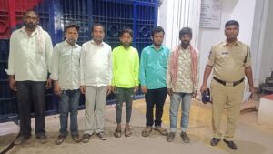 డ్రంక్ అండ్ డ్రైవ్ కేసులో ఆరుగురికి శిక్ష